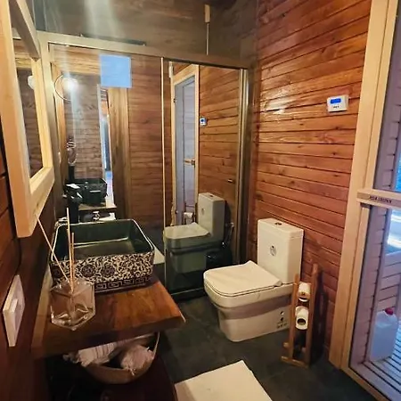 Panurla Ormanin Icinde, Yuezme Havuz&sauna بيت للعطل *